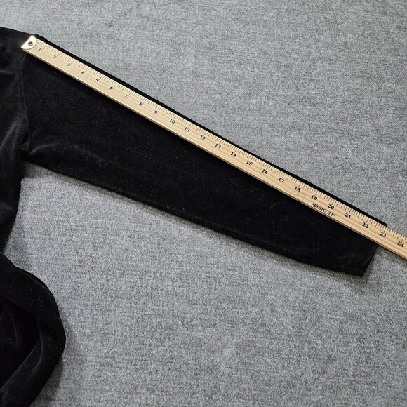 Bay Street Clothing Co. Top M Womens Black LS Round Neck Velvet Goth Y2K Vintage - Picture 5 of 12